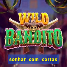 sonhar com cartas de baralho no chao